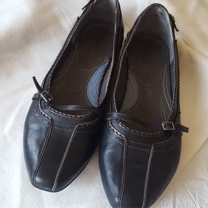 Indigo by Clark Comfy Flats Black & Grey